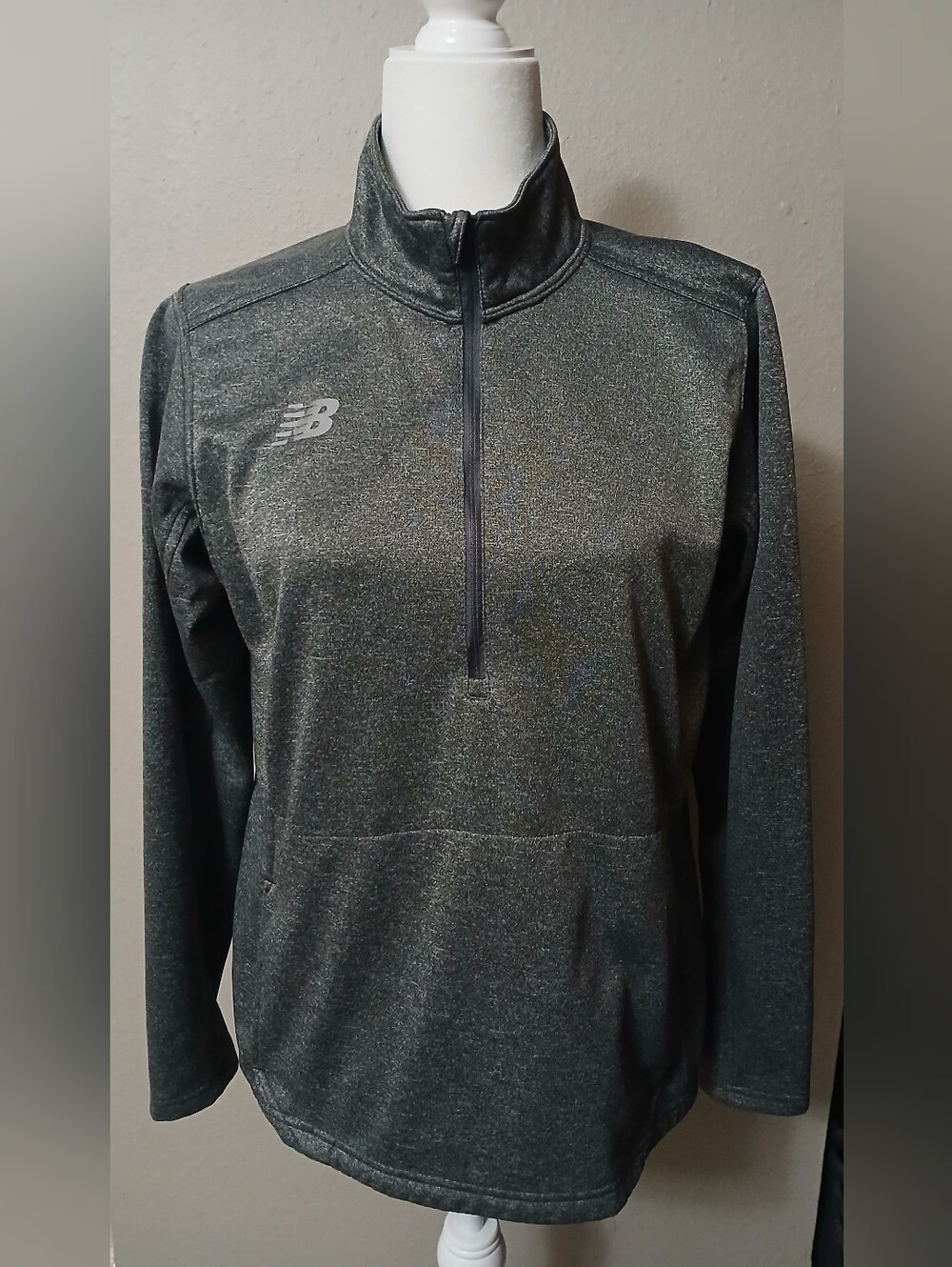 New Balance Women's Heather Charcoal Quarter-Zip Pullover